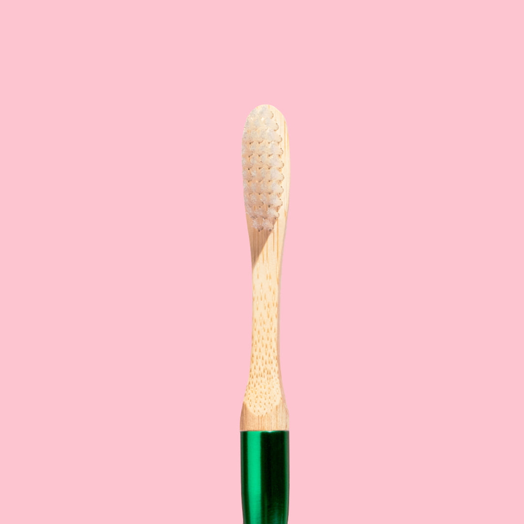 Minimalist Bamboo Toothbrush with 3 Detachable Heads (Jungle Green)